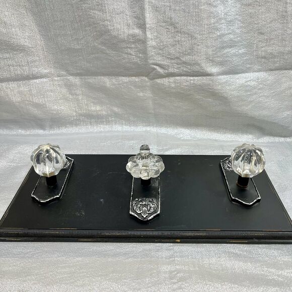 Shabby Chic Farmhouse Decor Wood Hanging Rack Acrylic Crystal Knobs - Picture 2 of 5